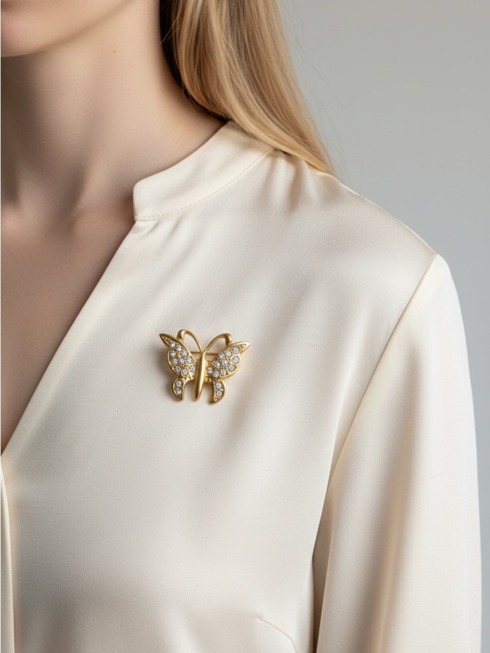 10/7 Gold Butterfly Crystal Brooch - Elegant Women Jewelry